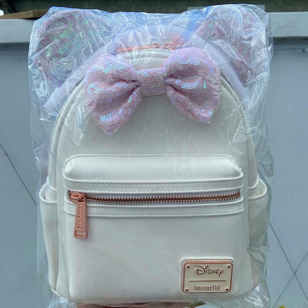 Loungefly Disney Minnie Mouse Iridescent Sequin Mini Backpack